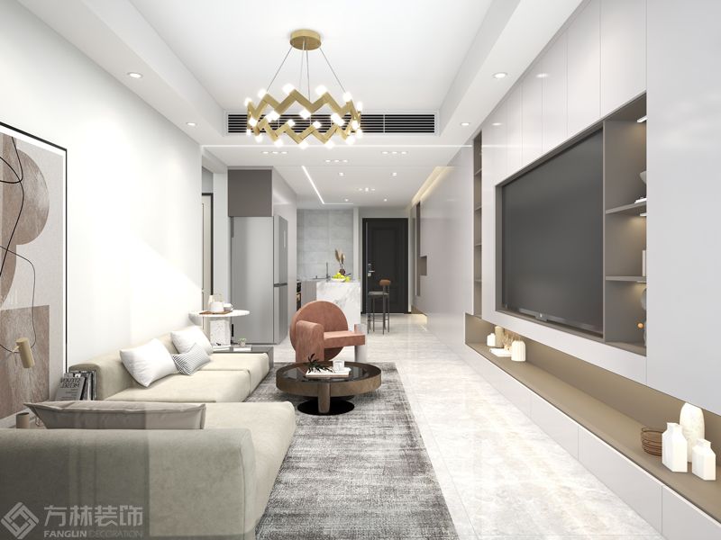 灰色的沙发，素色的地毯，暖灰的瓷砖，这里的每一件物品都是经过了精心的挑选，只为保证同时满足功能所需与审美理念。电视背景墙是整个客厅的中心，看似平淡无奇的背景墙后暗藏定制的整面柜子，节省空间、增加收纳空