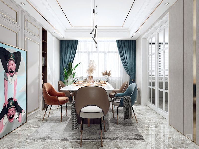 以年轻一族为主，时尚流行的元素为餐厅铺上快了的背景。装恒更加偏重情调。