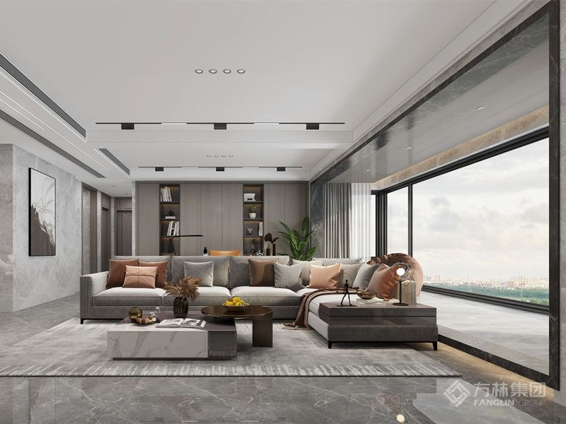  晨时，任凭晨雾自然巡礼；午时，沐浴阳光；日暮，观赏霁月清风的流转。光的灵动多变成就空间之美，于此悦见清新悠然的时光，归属感与温暖感兼具。