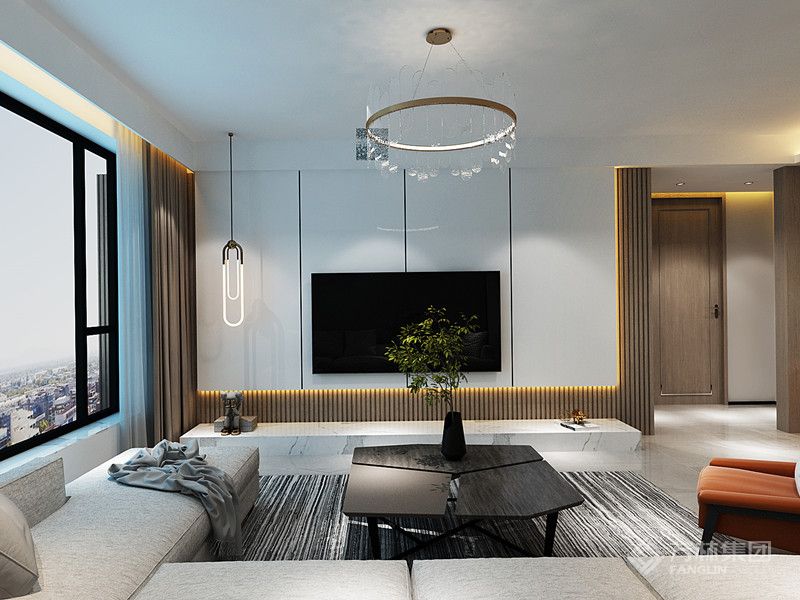 华而有实、简而有奢。平凡的户型也要有灵动的一面，拓开的厨房和餐厅的结合，材质、色彩和灯光的结合。