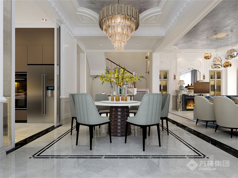 餐厅在通透明朗的视觉下，尽可能传达简约，开放的包容感，晚暮时分家人们在光于斜影中共享其乐