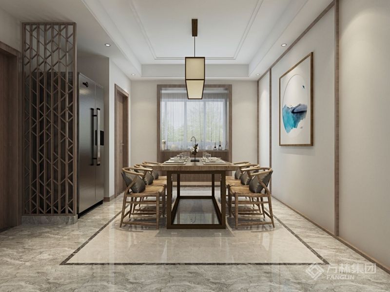 餐厅延续客厅的装饰，减了一分厚重，清新淡雅间，颇具中式风韵。 胡桃木餐椅和木质餐桌、精致的中式韵味餐灯，以及精心定制的餐具摆设，就餐区处处彰显空间品质，极具仪式感。   