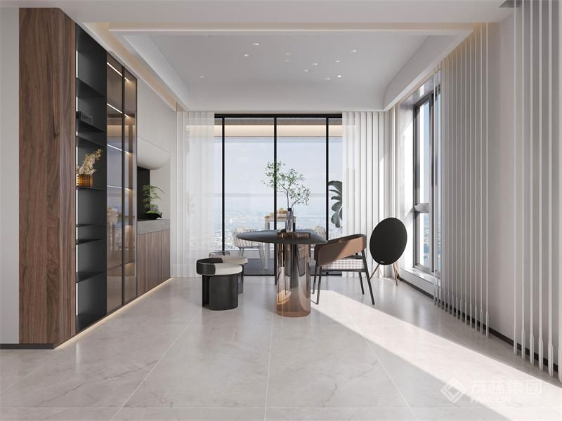 茶室：是居者气质的投射，大气简约的灰咖色沉静优雅，巧思构造将一楼水景光线透过玻璃底面，折射于茶室墙面，水波光影趣味横生，生活意境呼之欲出。