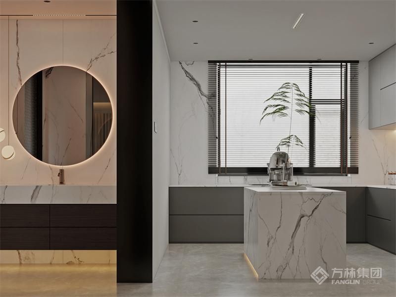 厨房以工整有序的布局手法让家的韵味十足。